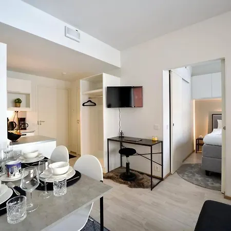 Huoneisto 1br - King Size Bed - Wi-fi - Sauna *